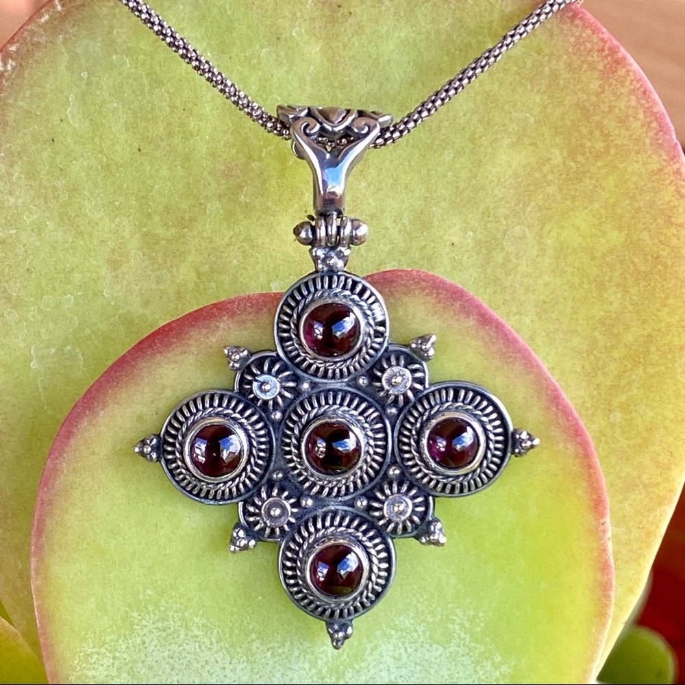 New Sterling Silver Red Garnet Ornate Short Necklace